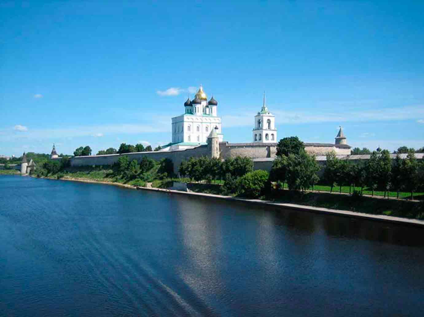 Купить диплом в Пскове